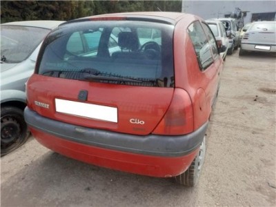Renault Clio II Fase I  1 2   2