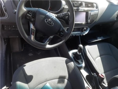 Kia Rio  1 1 Concept [1 1 Ltr  - 55 kW CRDi CAT]